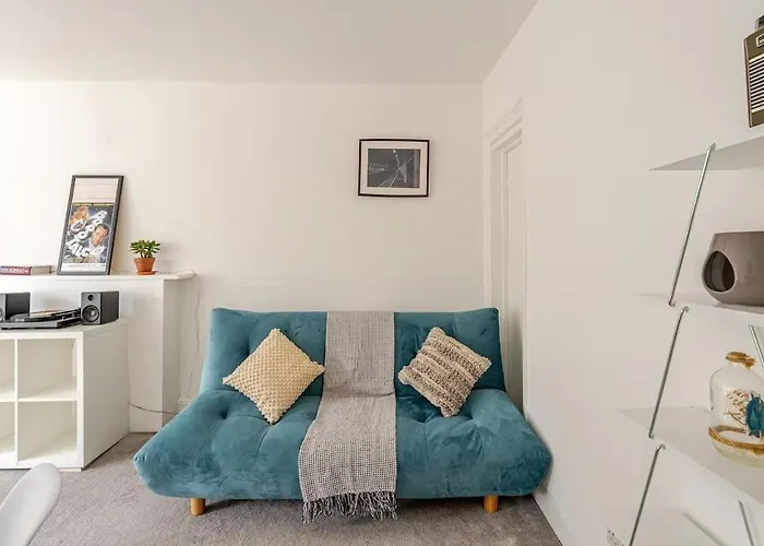 Notting Hill Apartments By Keyhol Living